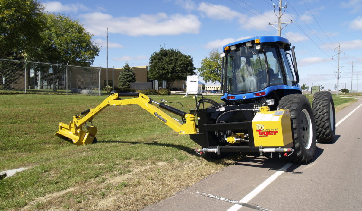 BiDirectional Boom Mower Tiger Mowers